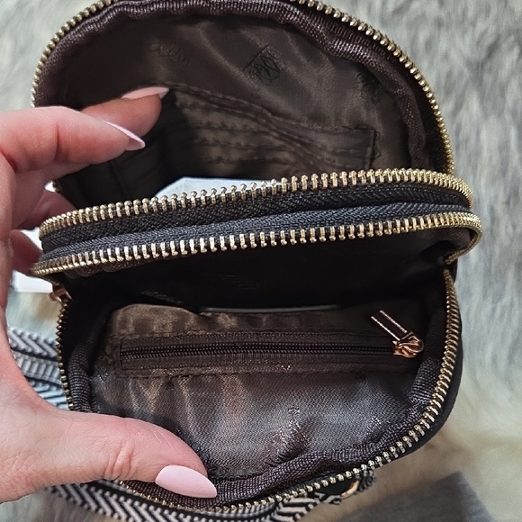 NWT PCLOVE Black Crossbody Bag with Patterned Strap - Picture 5 of 8